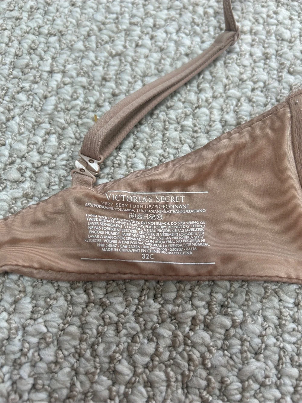 Victoria's Secret tan very sexy push up bra 32c